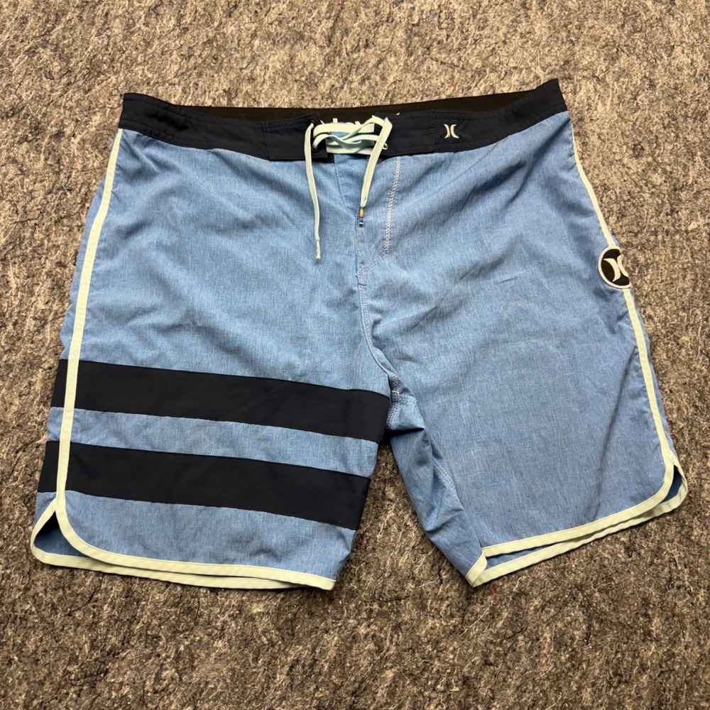 Hurley Phantom Mens Board Shorts Blue Striped Swim Trunks Size 42